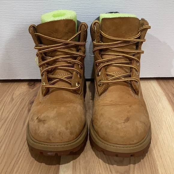 TIMBERLAND
6IN Classic Waterproof Boot - Picture 2 of 5